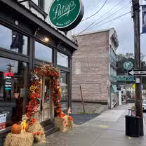 A photo of Patsy's Pizzeria restaurant