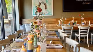 A photo of Erling's Variety restaurant