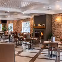 A photo of Duke'S on 7 restaurant