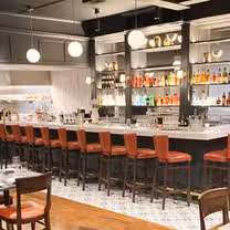 Foto von Otra Restaurant Restaurant