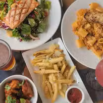 A photo of Bella Cafe & Grille (Fountains at Palomar) restaurant