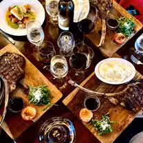 Una foto del restaurante La Riv - Georgetown