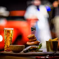 A photo of Sports Bar & Grill - Sheraton Skyline Hotel London Heathrow restaurant