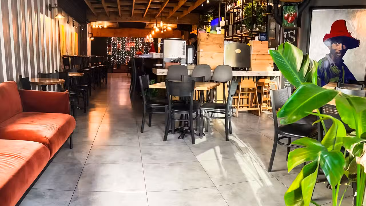 Interior - Semilla Kitchen Bar, San Juan, PR
