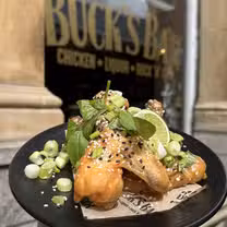 Una foto del restaurante Edinburgh - Bucks Bar Grindlay Street