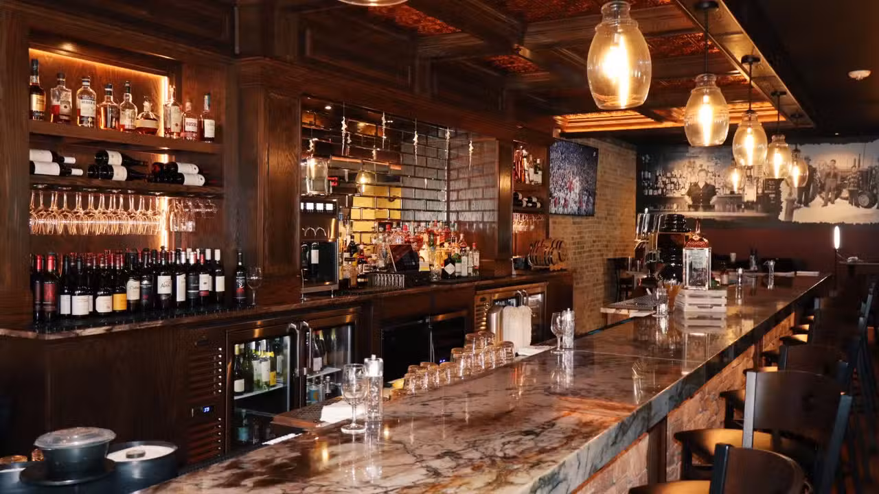 Buck & Honey's - Mount Horeb, Mt. Horeb, WI