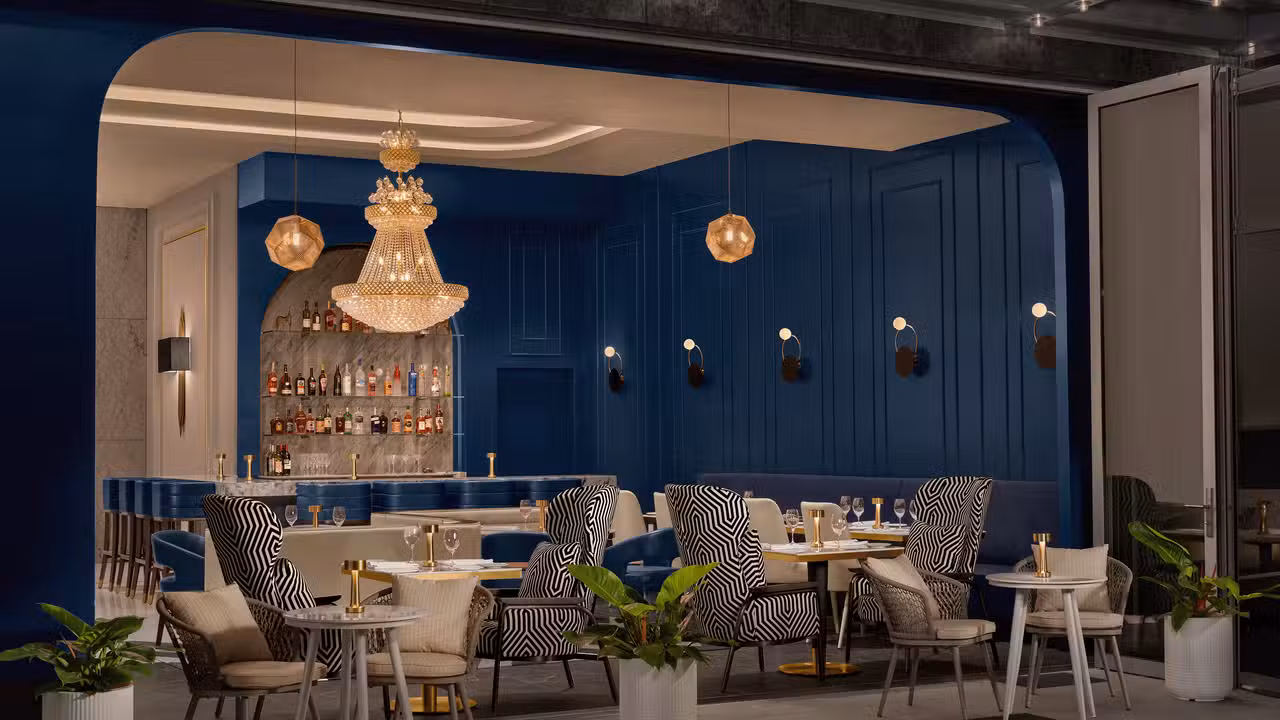 Interior - Dahlia, Vancouver, BC