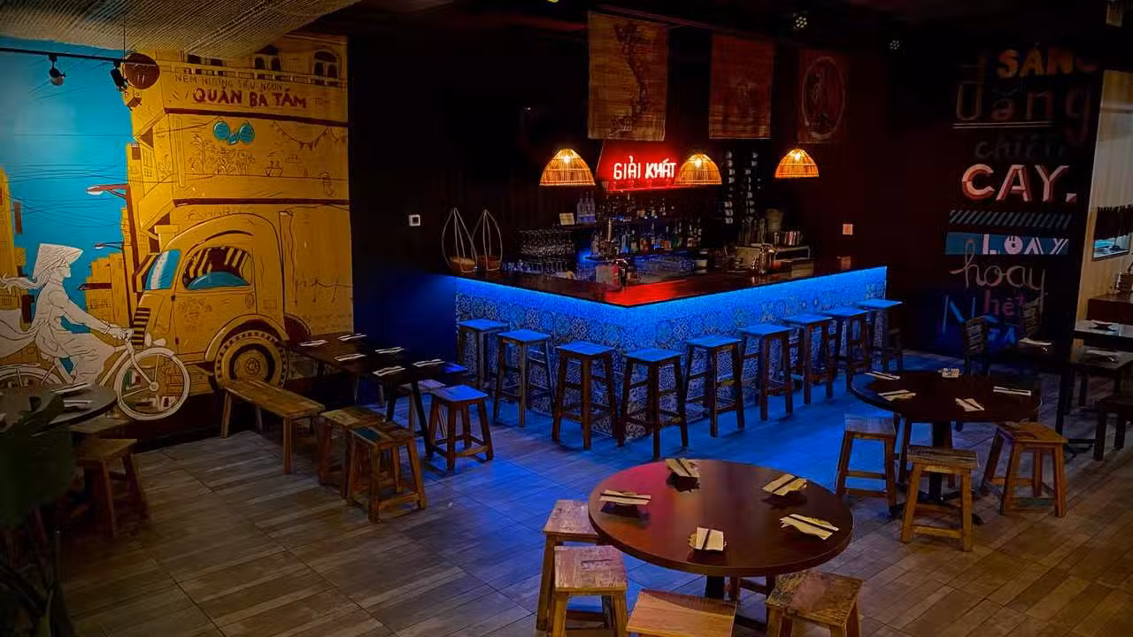 Authentic Vietnamese streetfood and ambiance! - 123 Dzo Vietnamese Restaurant & Bar, Laval, QC