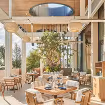 A photo of Summer House - Las Vegas restaurant