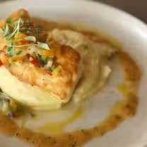 A photo of Oak- Laguna Beach restaurant