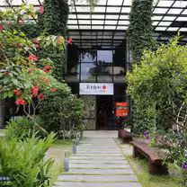 A photo of 新月梧桐 三義店 restaurant