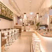 A photo of The Seafood Bar - Spui 15 restaurant
