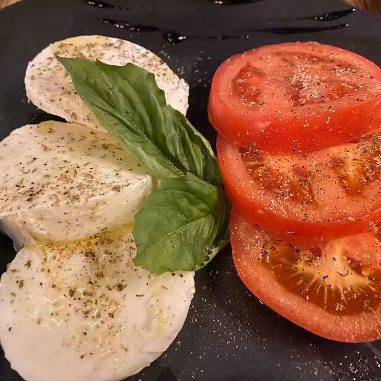 Eten - Tigo Trattoria, Woodbridge, ON