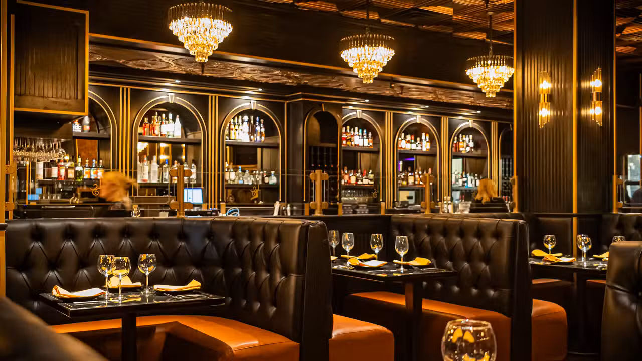 Interior - The Liam's Steakhouse, Dallas, TX
