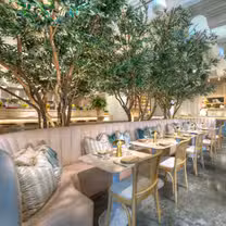 A photo of Abbalé Modern Mediterranean Kitchen - Aventura restaurant