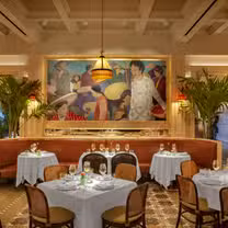 A photo of Le Colonial - Lake Forest restaurant