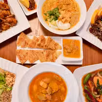 Foto von Experience Burma Restaurant