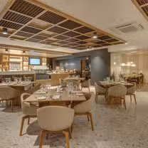 A photo of Treehouse at the Fort George Hotel restaurant