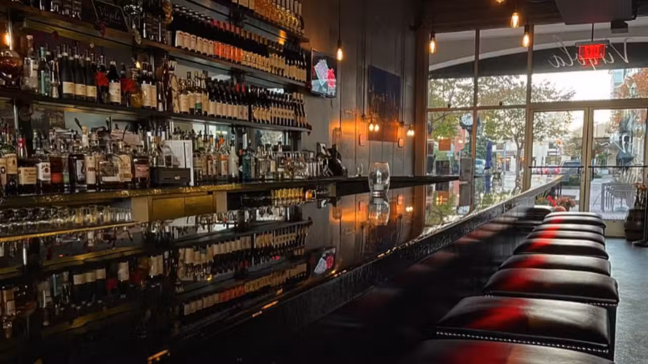 Interior - Virgola, Patchogue, NY