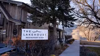 A photo of The Lakehouse at Deer Creek restaurant