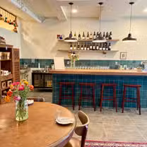 A photo of Komaaj Mazze Wine Bar restaurant