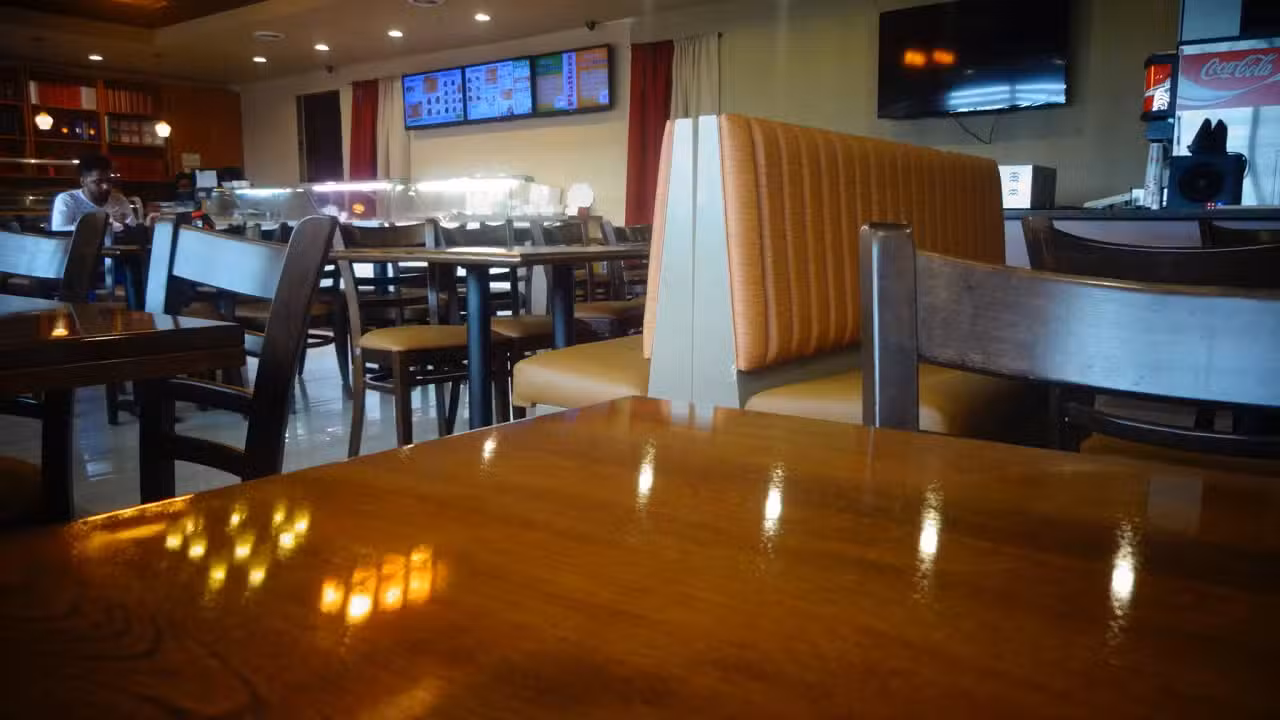 Interior - indian sweet master, Brampton, ON
