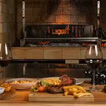 Foto von TIGRE METROPOLITAN Restaurant