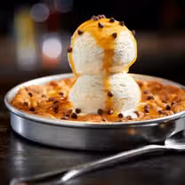 A photo of BJ's Restaurant & Brewhouse - Arlington restaurant