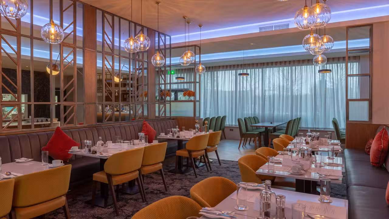 Binnenkant - Mayfly Restaurant, Cloghran, Co. Dublin