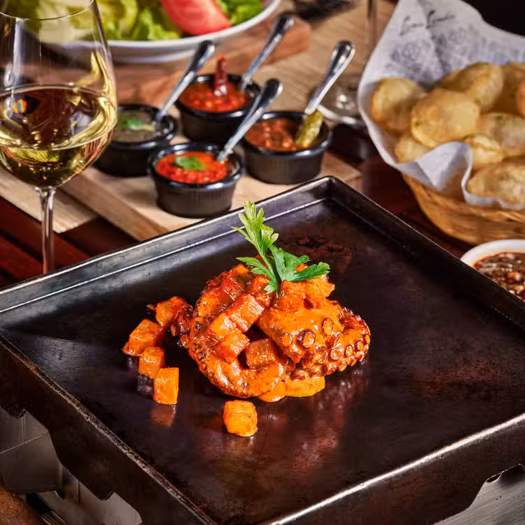 Pulpo a las brasas - Loma Linda - Interlomas, Huixquilucan, MEX