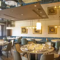 A photo of 名人坊高級粵菜 世貿店 restaurant