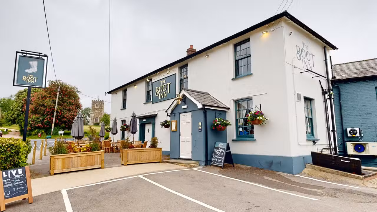 The Boot Inn ENG Leighton Buzzard