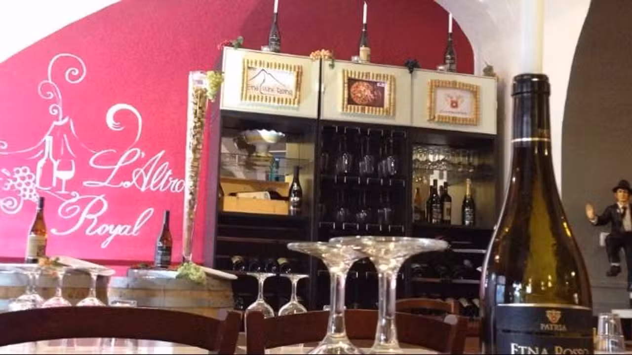 L'altro Royal, Linguaglossa, SI