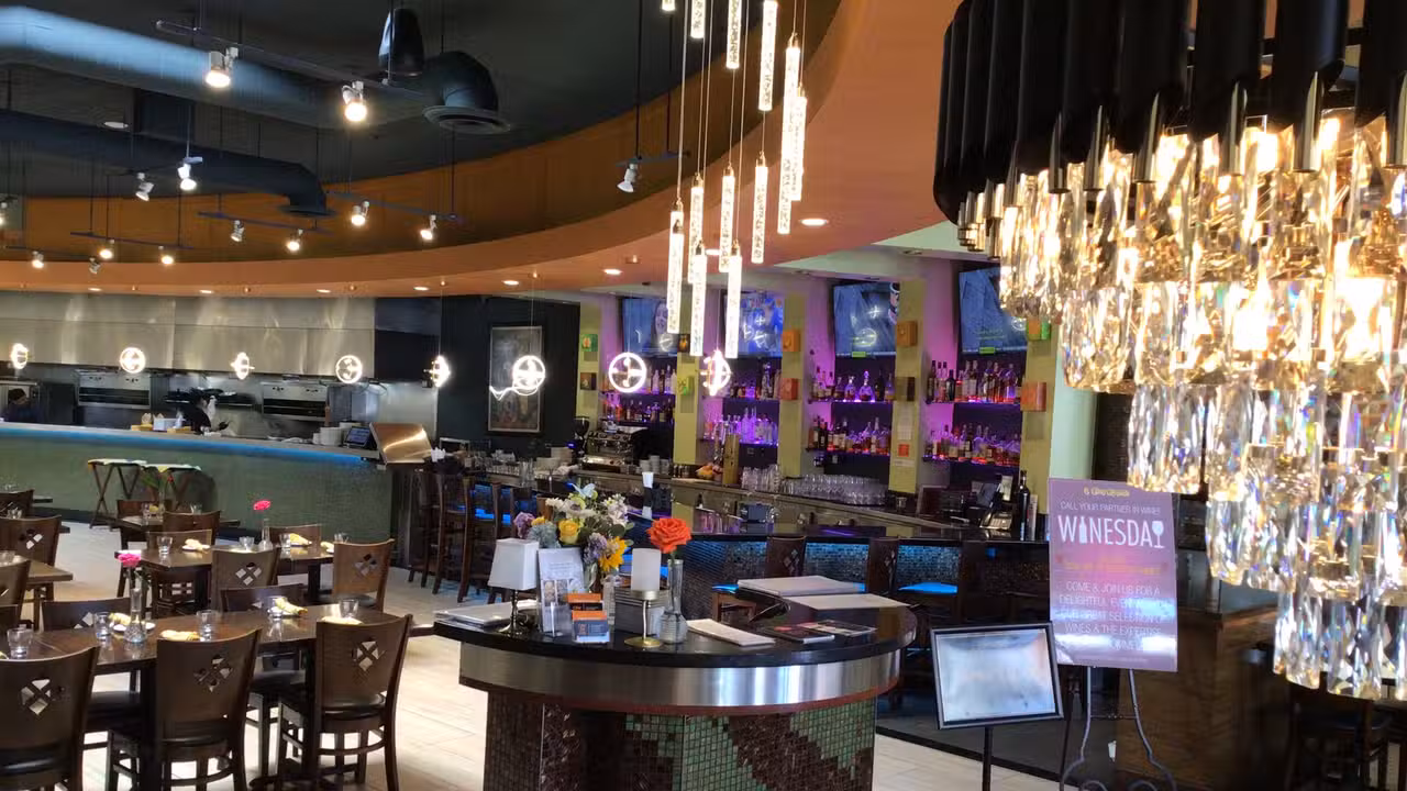 Interior - Citrus City Grille- Orange, Orange, CA