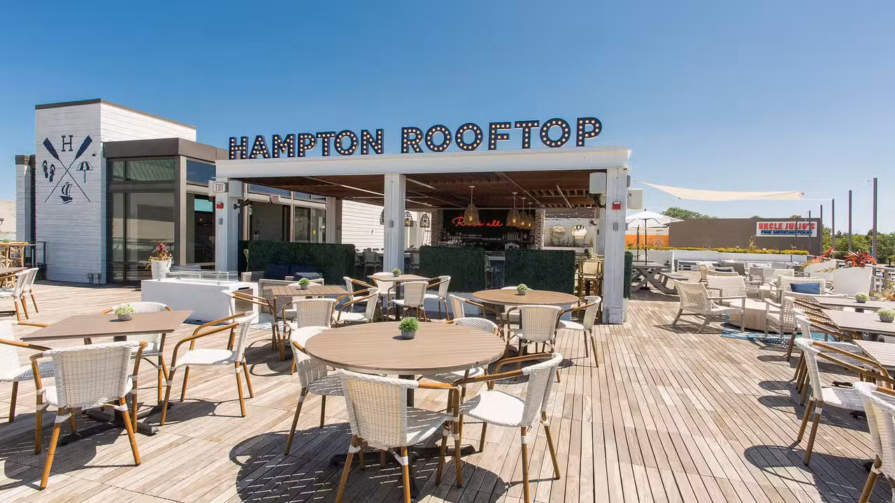 The Hampton Rooftop - Skokie, Skokie, IL