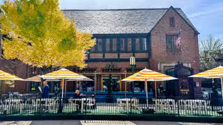 Una foto del restaurante 220 Merrill