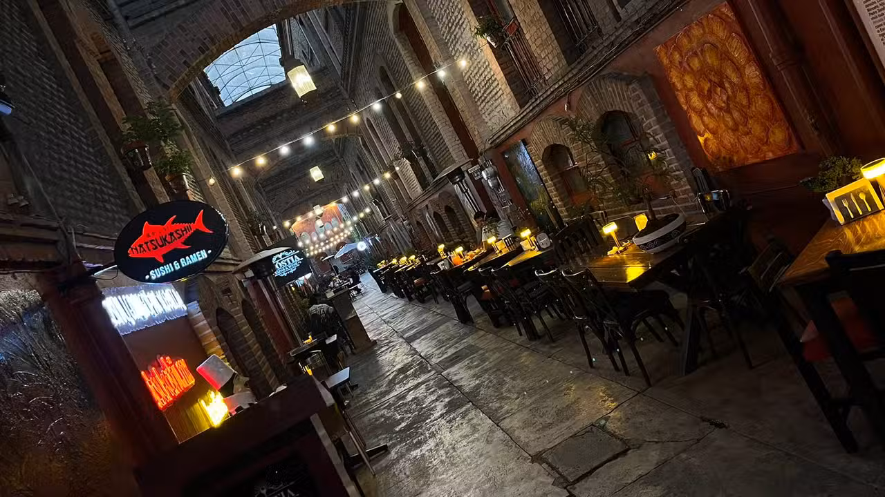 Exterior - Natsukashii Sushi & Ramen, Ciudad de México, CDMX