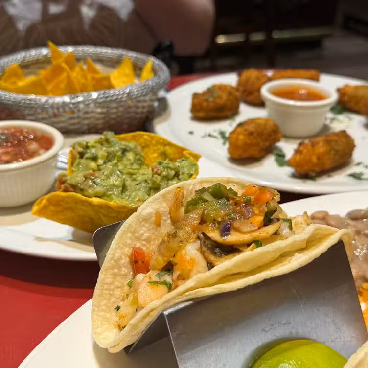 Comida - Mamasita Bar & Grill, New York, NY