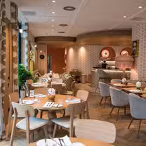 A photo of charlie Gastrobar restaurant