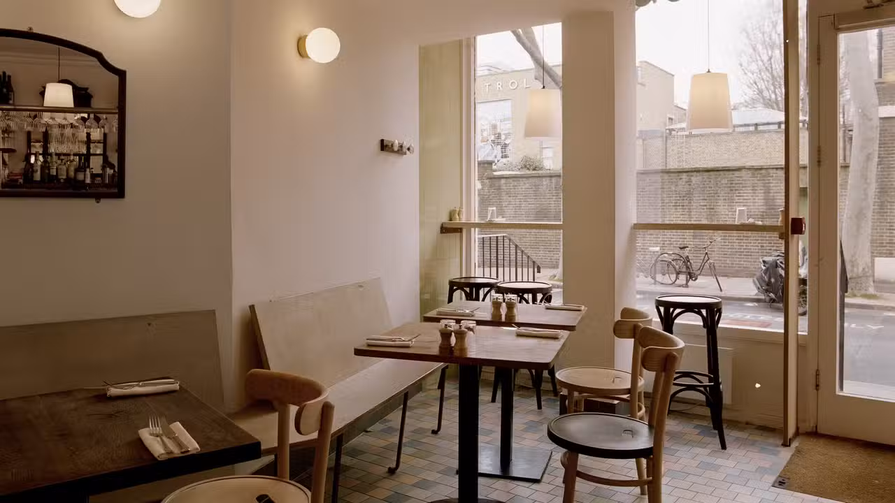 Interior - Café Deco, London, Greater London