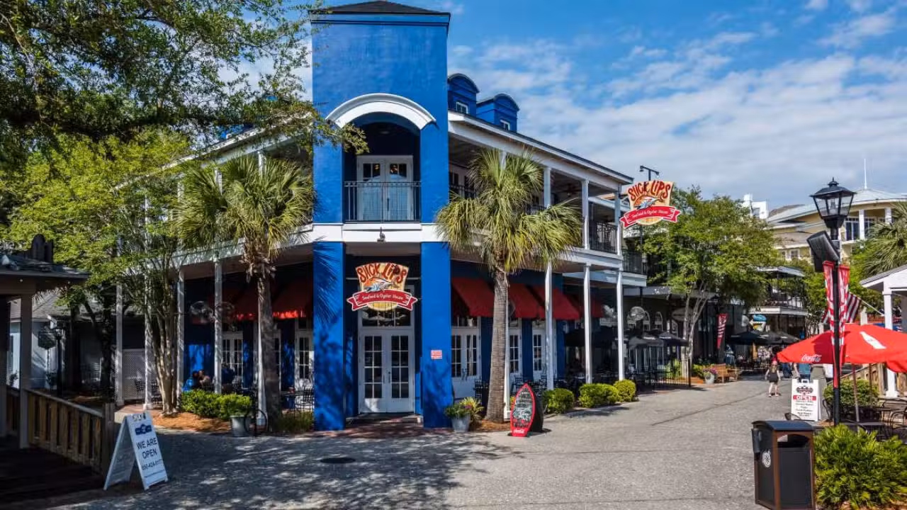 Slick Lips Seafood and Oyster House - Baytowne FL Miramar Beach