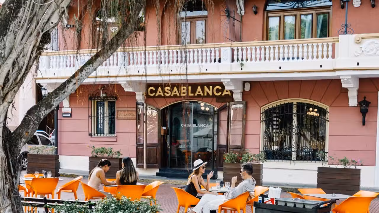 Exterior - Restaurante Casablanca, Panama, Outside US