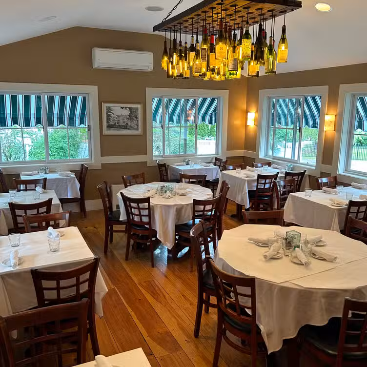 Sunroom - Roberto's Restaurant, Ogunquit, ME