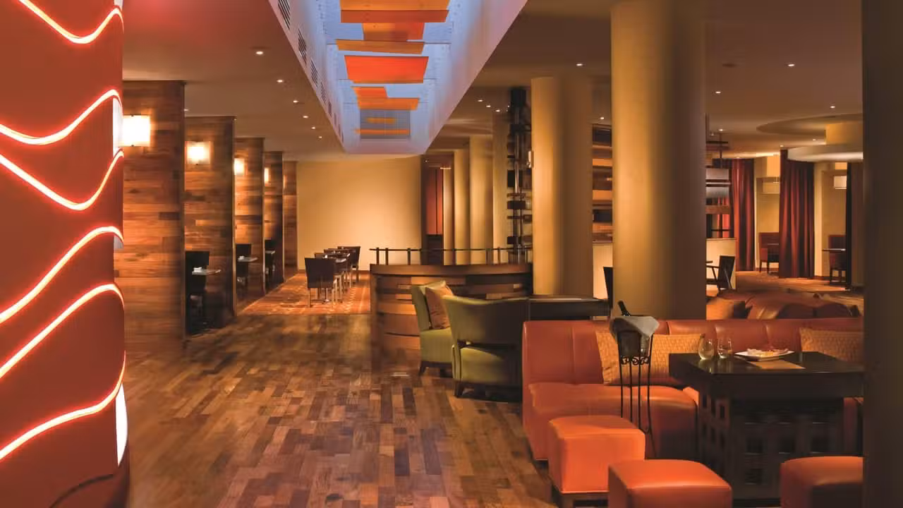 Interior - Cane Fire Grille - Miami Airport Marriott, Miami, FL
