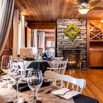 A photo of Glen-Ella Springs Hotel & Restaurant restaurant