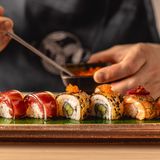 Cover image for Shiro Sushi