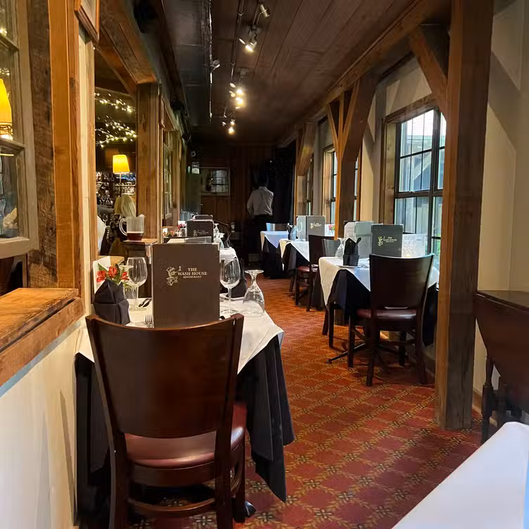 Binnenkant - The Wash House, Fairhope, AL