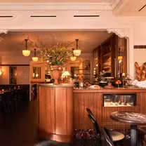 Una foto del restaurante Raf's