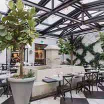 Une photo du restaurant Oxford Exchange