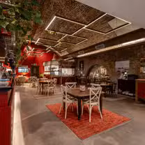 A photo of Amora Gusto Tapas & Bar restaurant